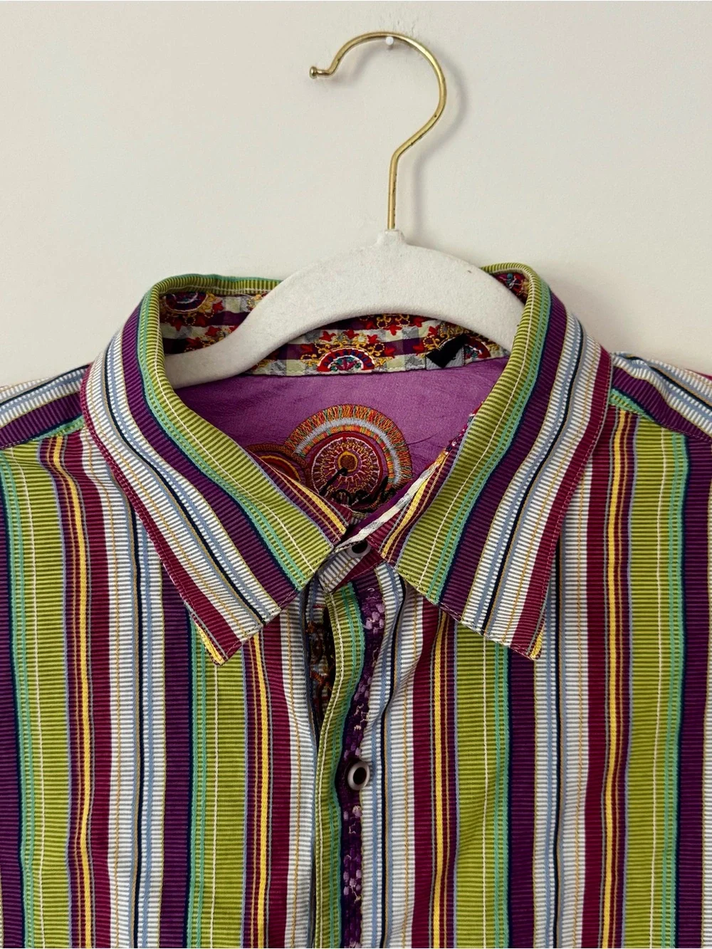 Robert Graham Stripe Embroidered Flip Cuff Button Down Shirt, Multicolor – XL